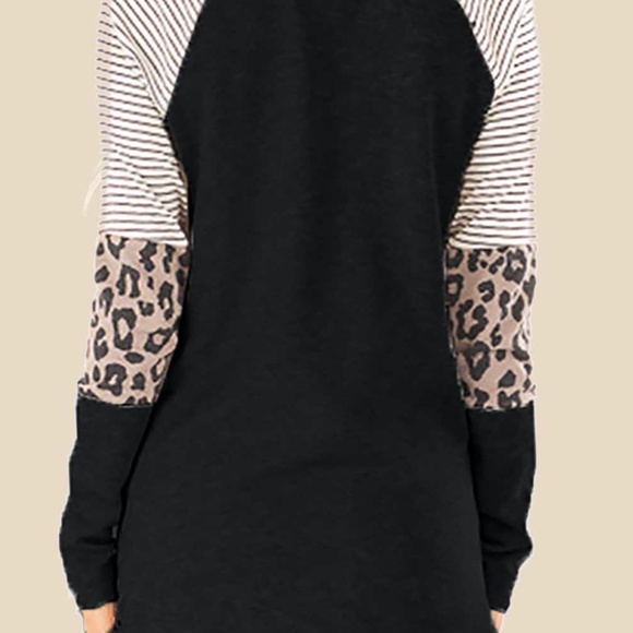 Long Sleeve stripe and animal print top - Picture 3 of 5